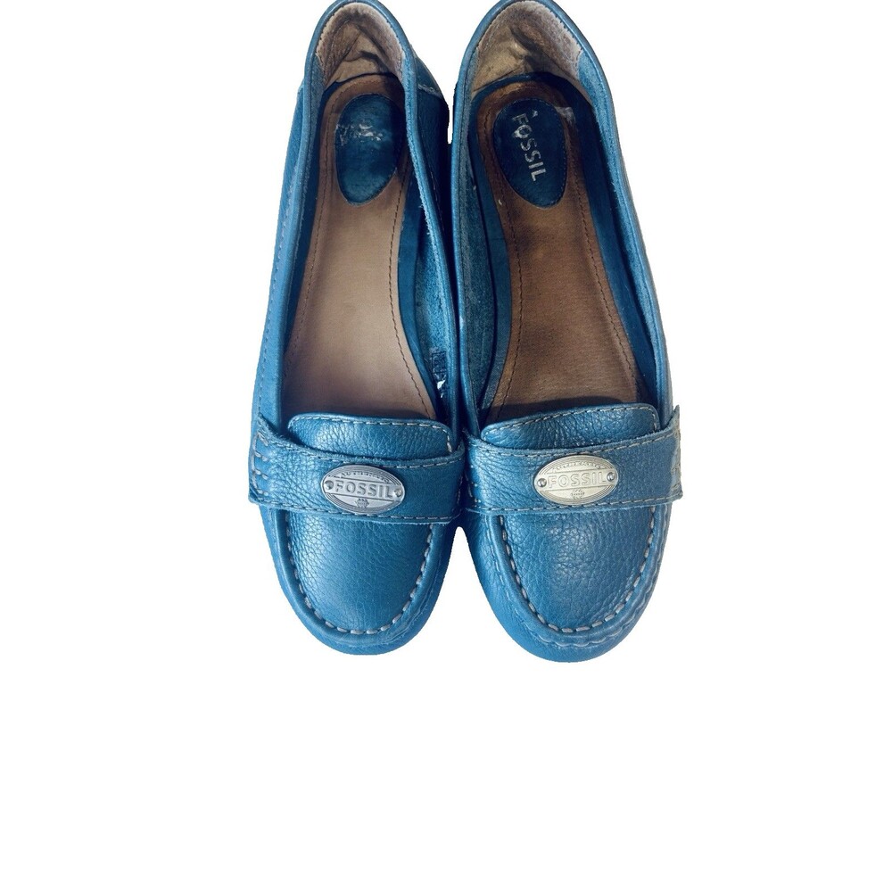 Fossil Authentic Classic Blue Leather Loafers 6.5 With Metal Logo